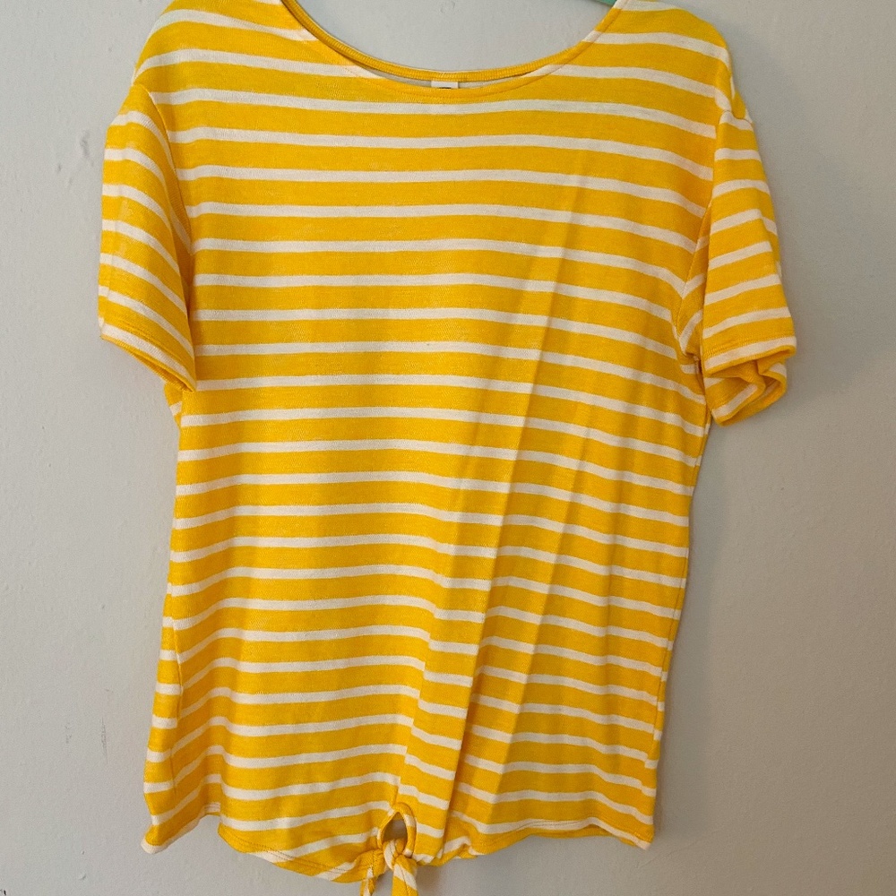 Old Navy yellow striped boating tee